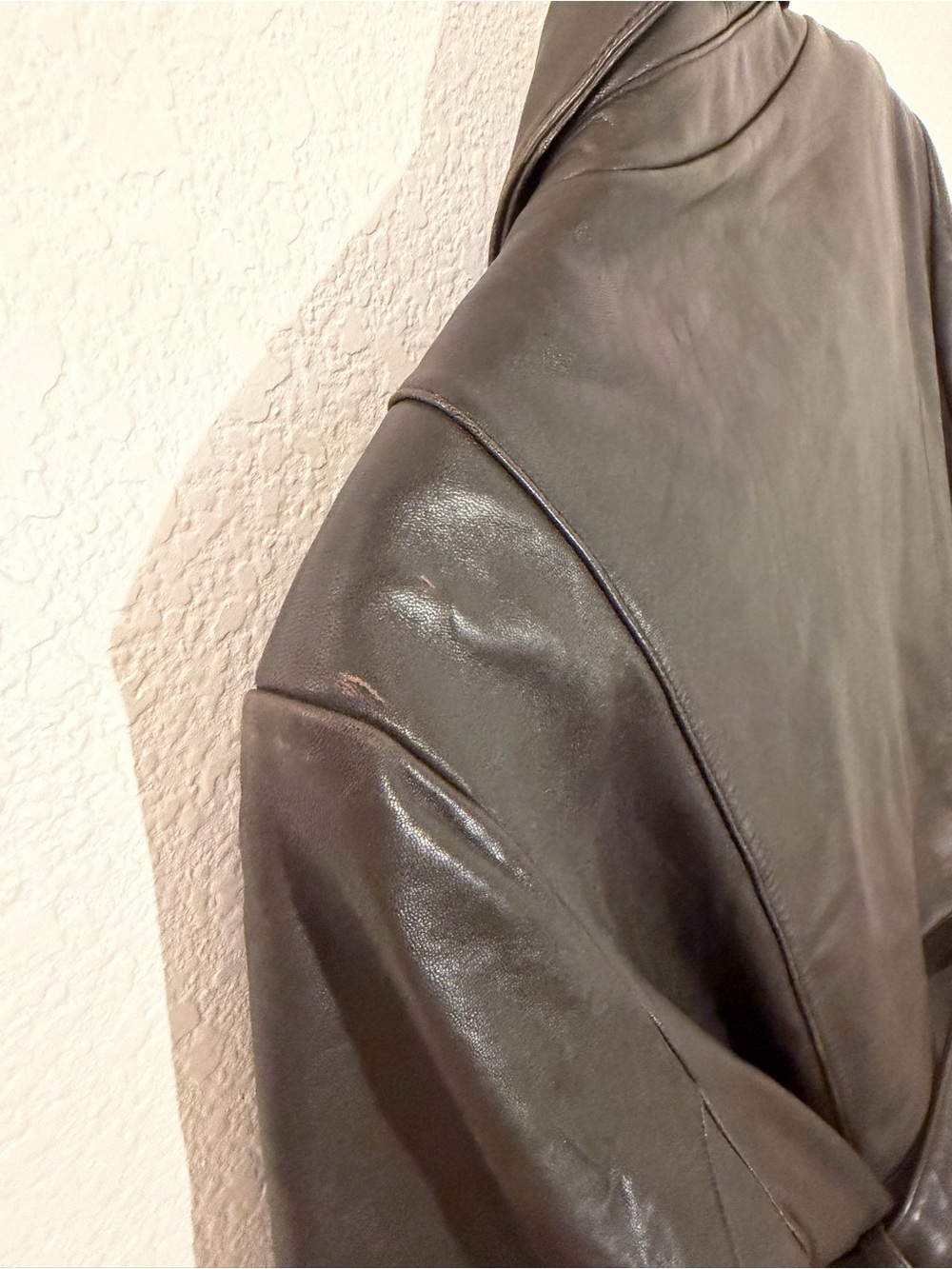 Vintage Brown Leather Belted Jacket/Blazer - Picture 9 of 13